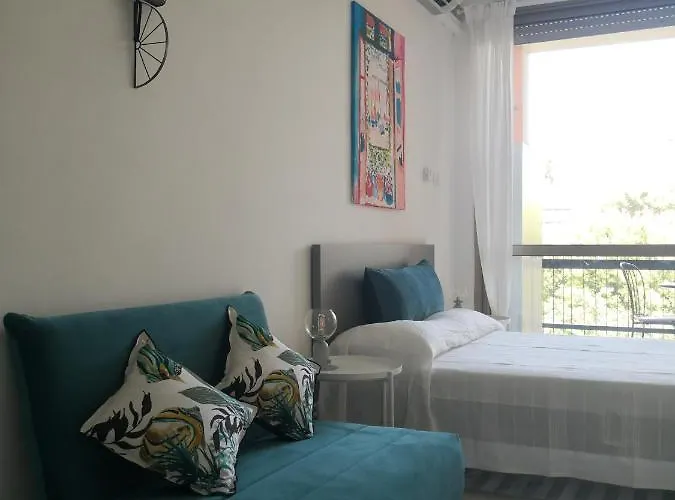 Aurelia Garden Appartement *